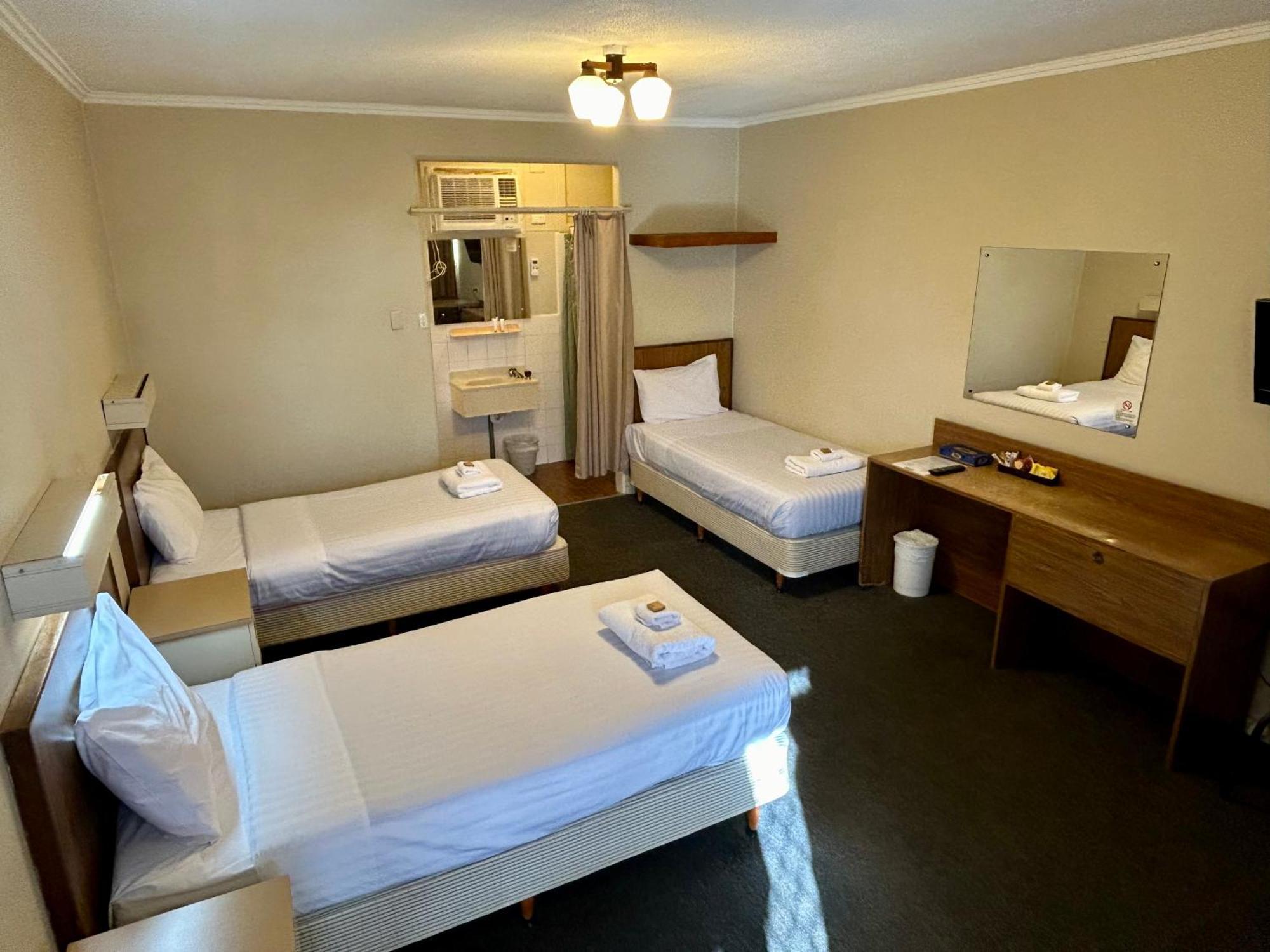 Econo Lodge Port Augusta Exterior photo