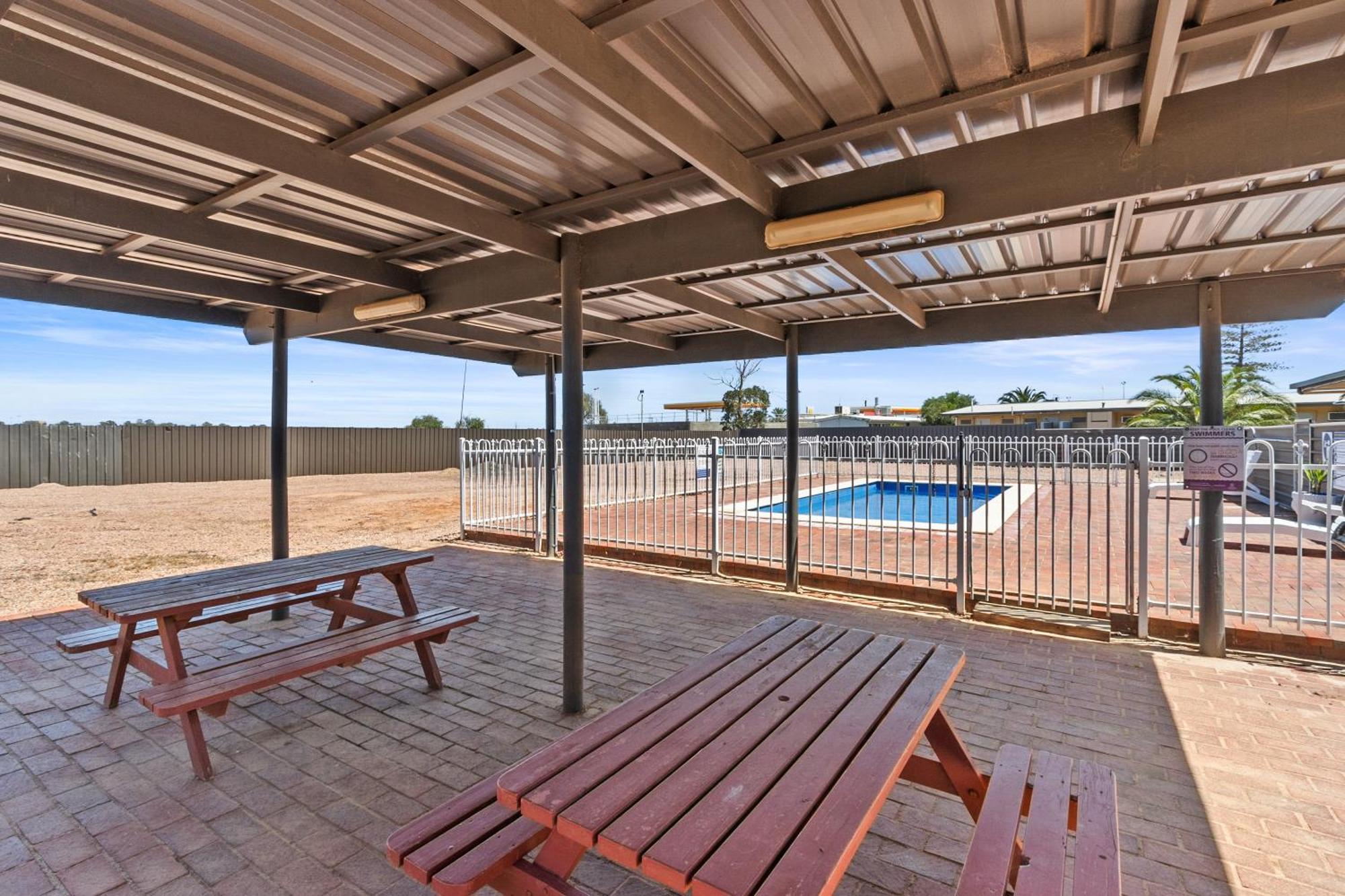 Econo Lodge Port Augusta Exterior photo