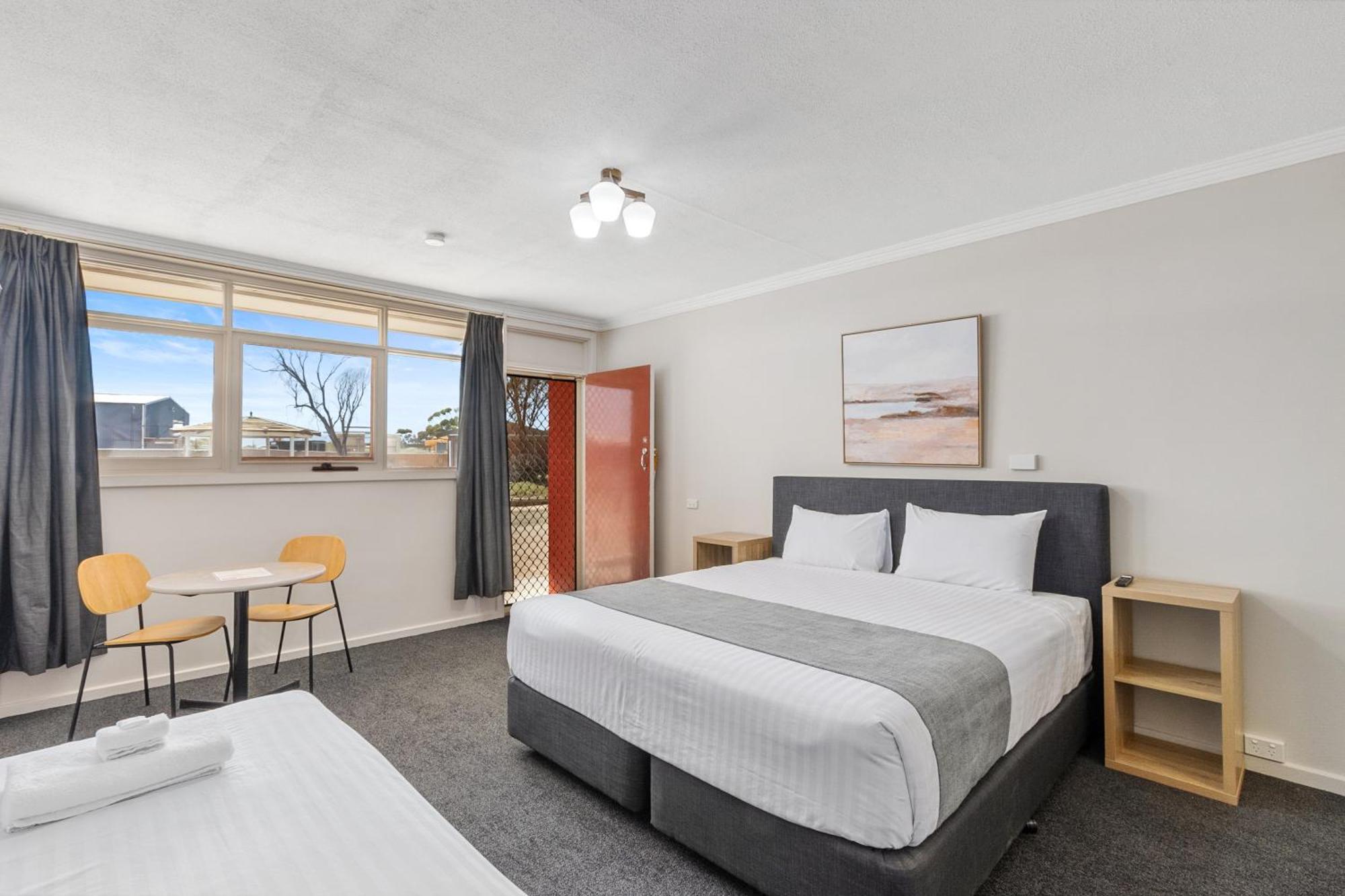 Econo Lodge Port Augusta Exterior photo