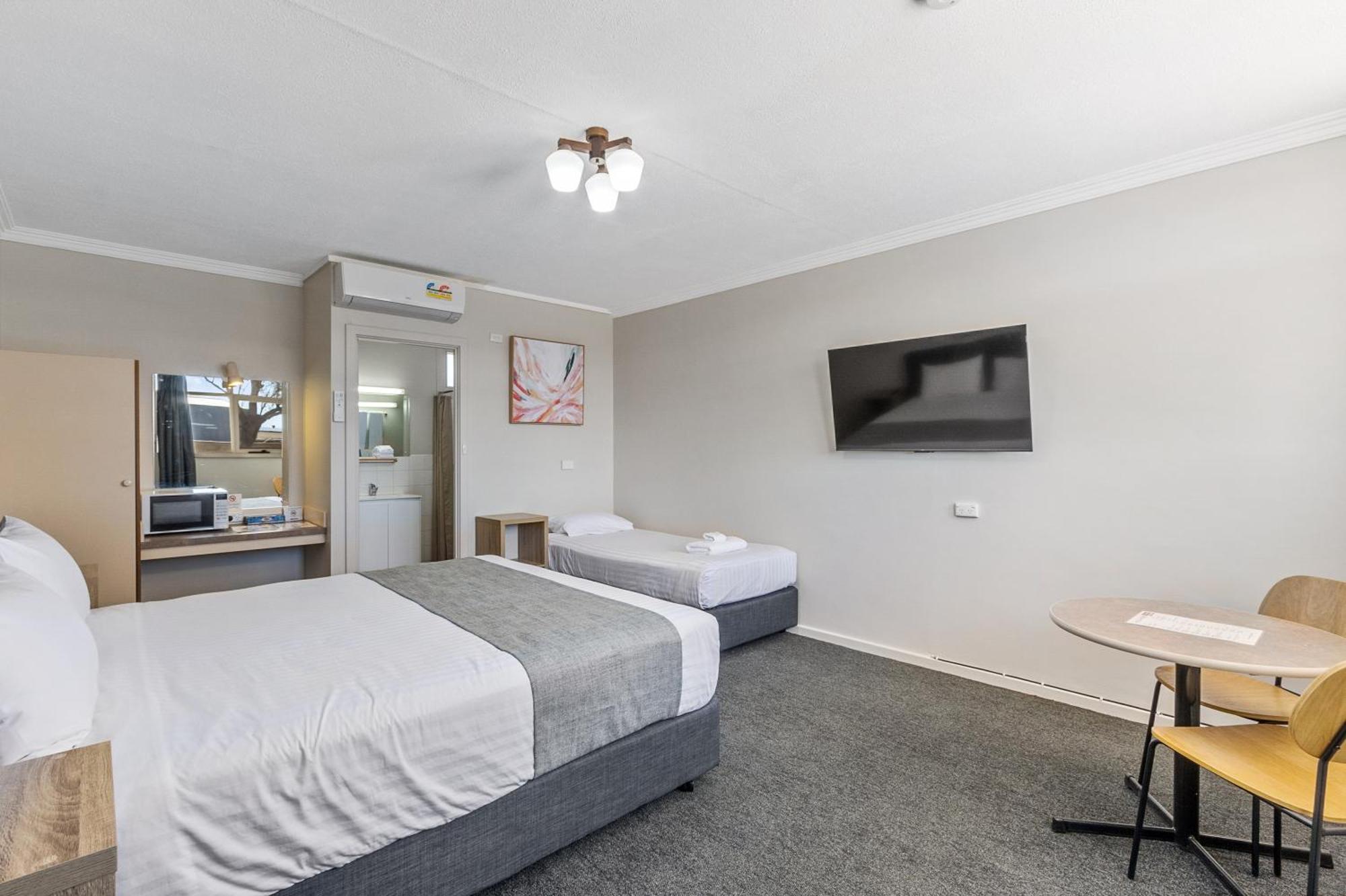 Econo Lodge Port Augusta Exterior photo