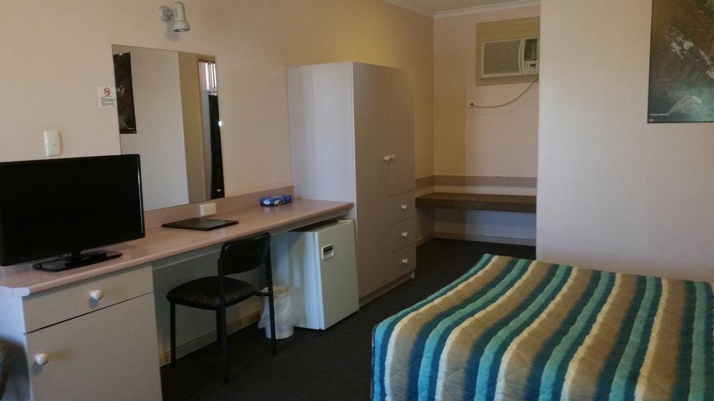 Econo Lodge Port Augusta Exterior photo